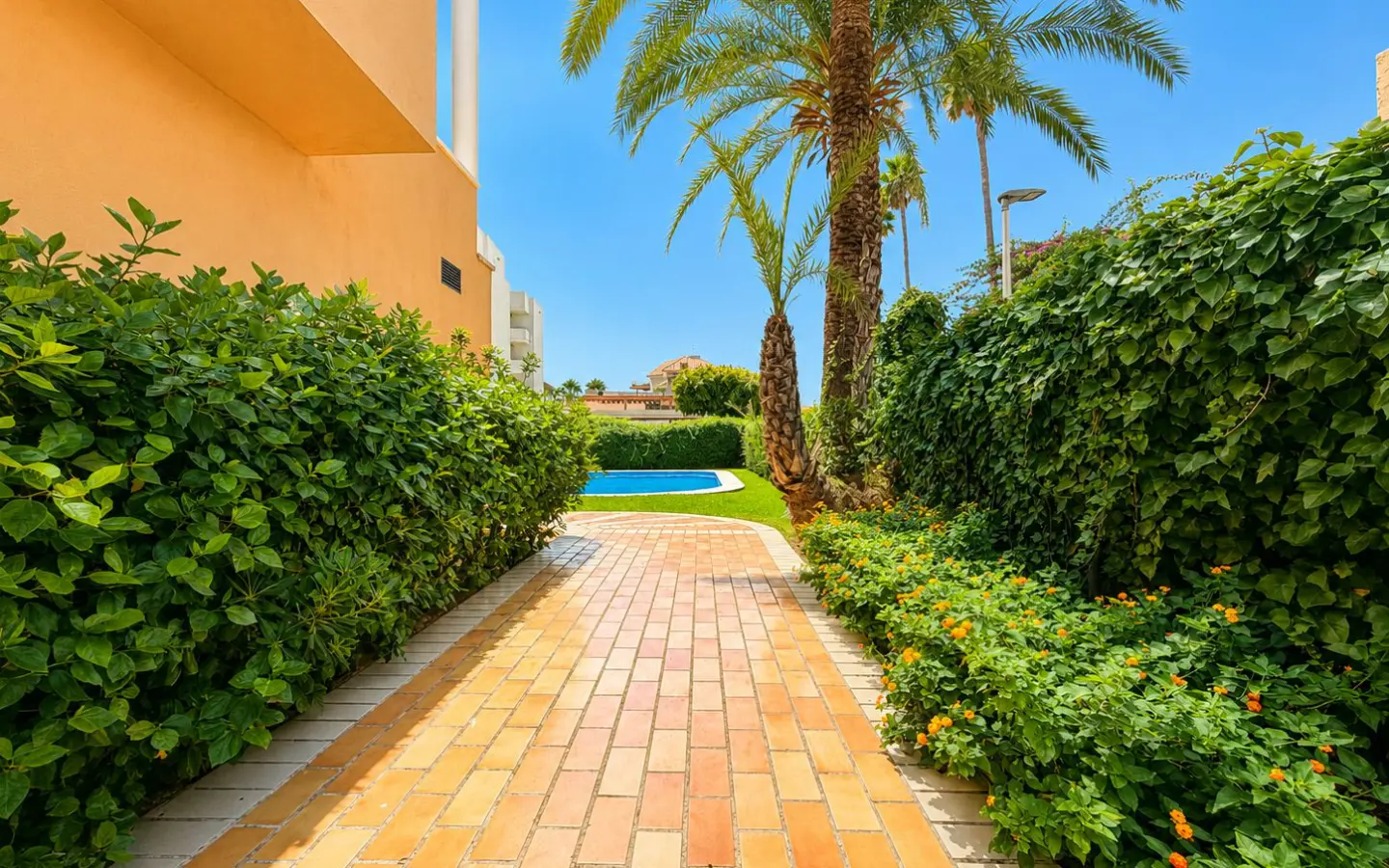 Apartment Of 98 M² In Jávea, Spain