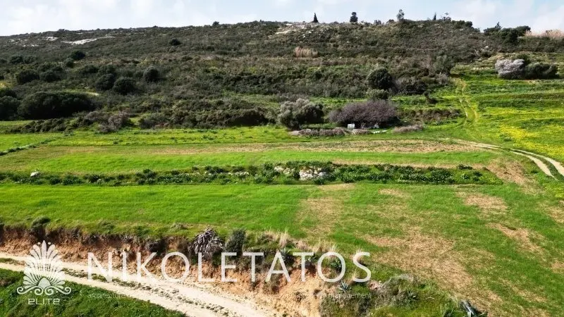 Prime Real Estate Opportunity In Soularoi, Greece