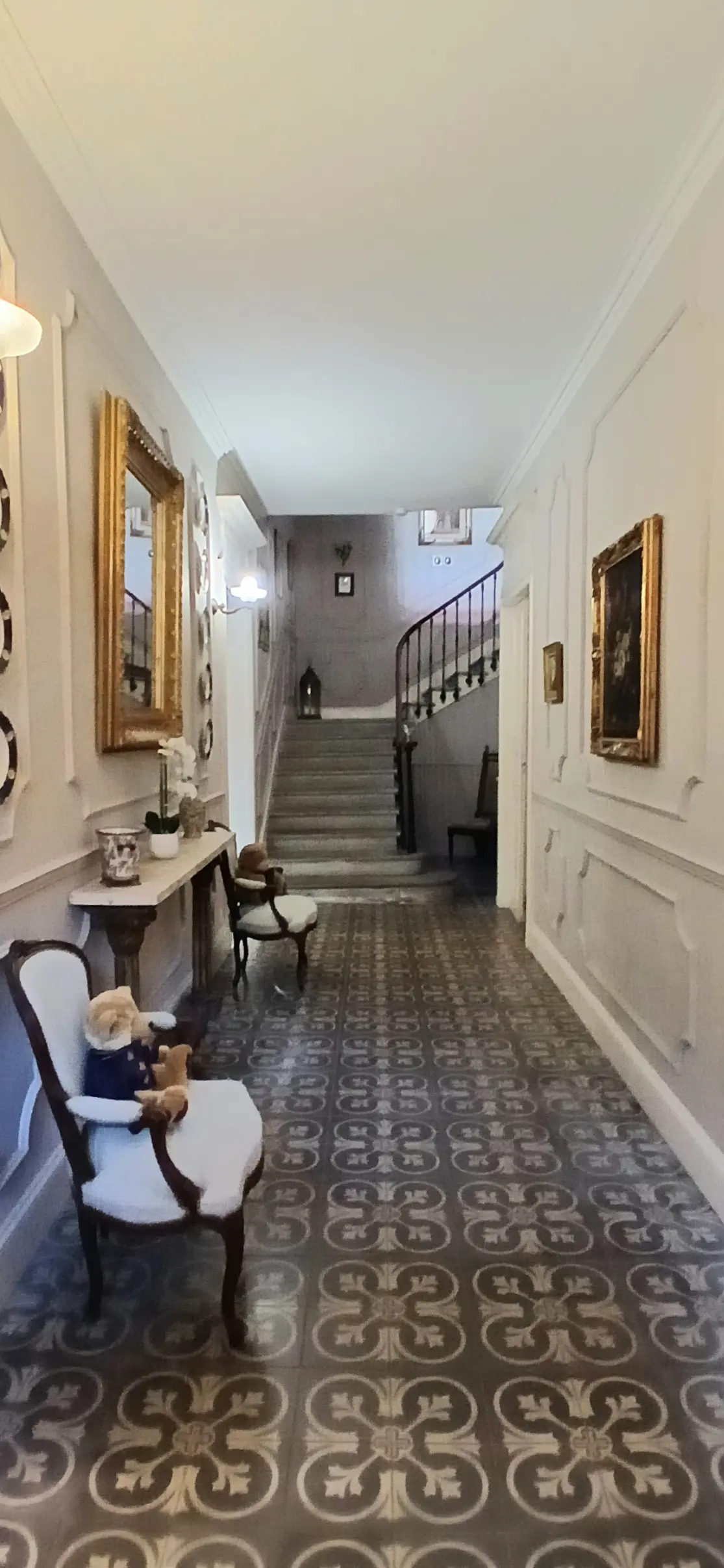 House 345 M² In Autignac, France