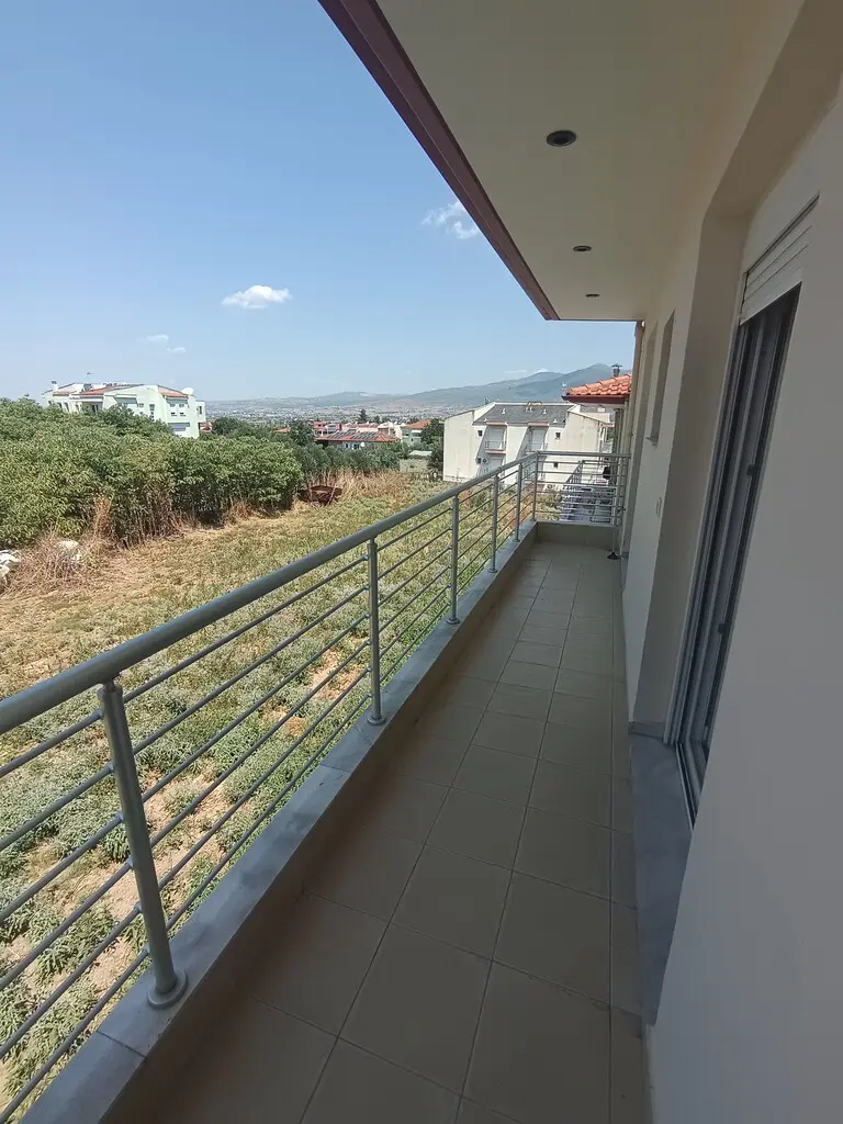 Flat Of 75 M² In The Suburbs Of Thessaloniki