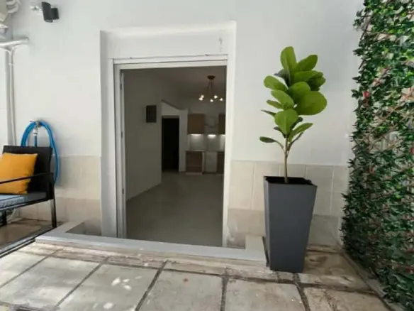2-bedroom Flat In Analipsi – Mpotsari – Nea Paralia, Greece (65 M²)