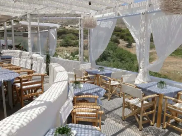 Hotel In Sikinos, Greece (950 M²)