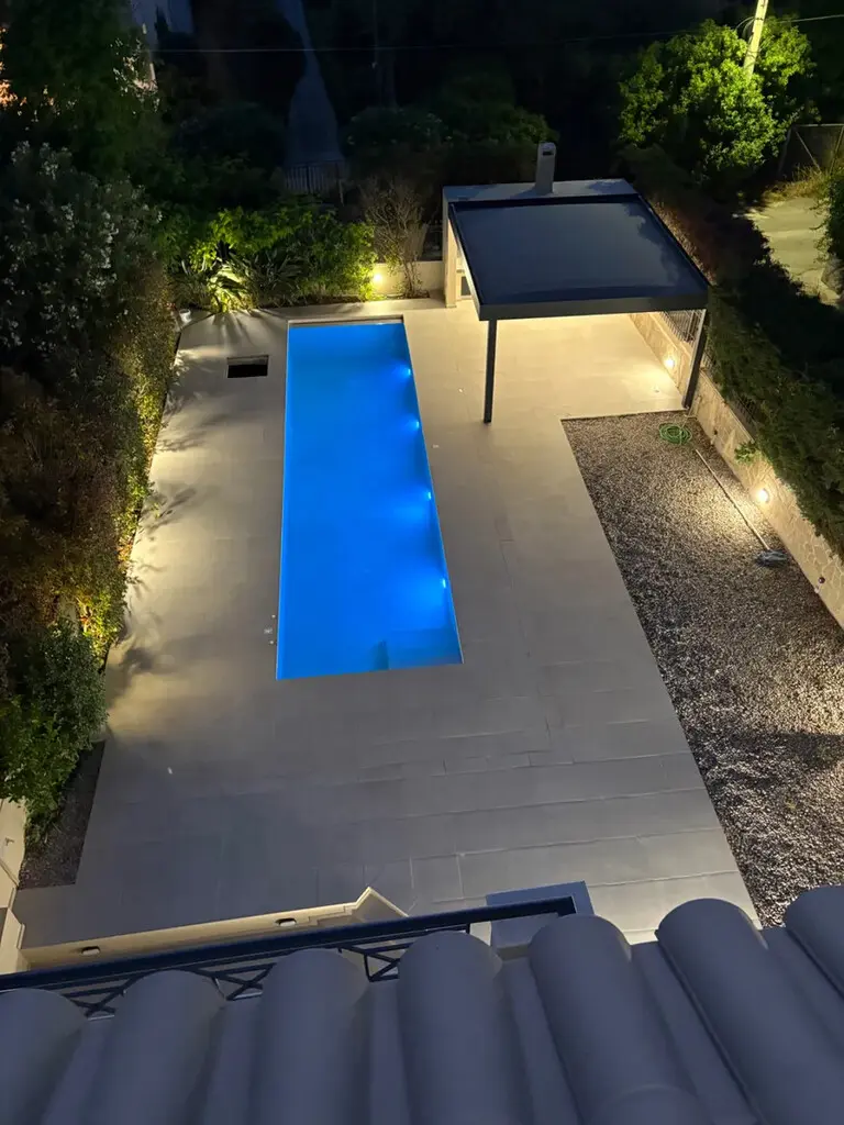 Villa Of 340 M² In Attica