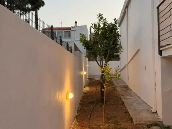 2-bedroom Detached House In Artemida (loutsa), Greece (65 M²)