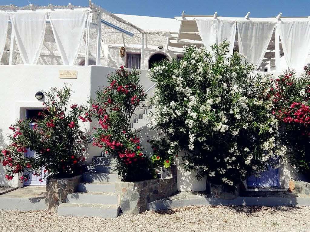 Hotel Of 950 M² In Cyclades
