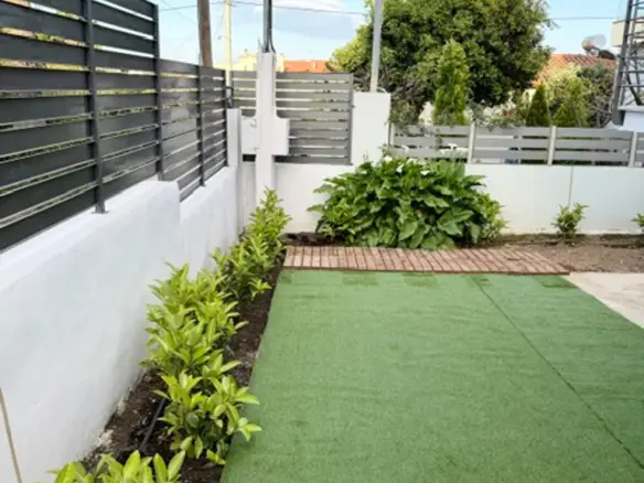 2-bedroom Detached House In Artemida (loutsa), Greece (65 M²)