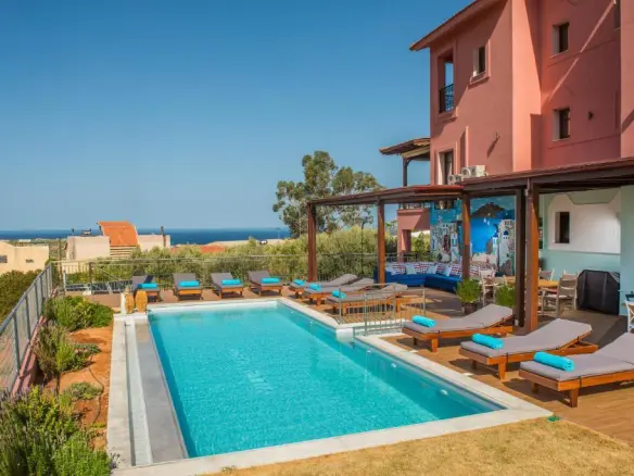 9-bedroom Villa In Chersonisos, Greece (600 M²)