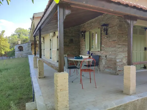 4-bedroom Detached House In Schimatari, Greece (130 M²)