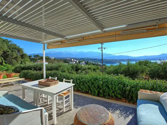 5-bedroom Villa In Vamos, Greece (372 M²)