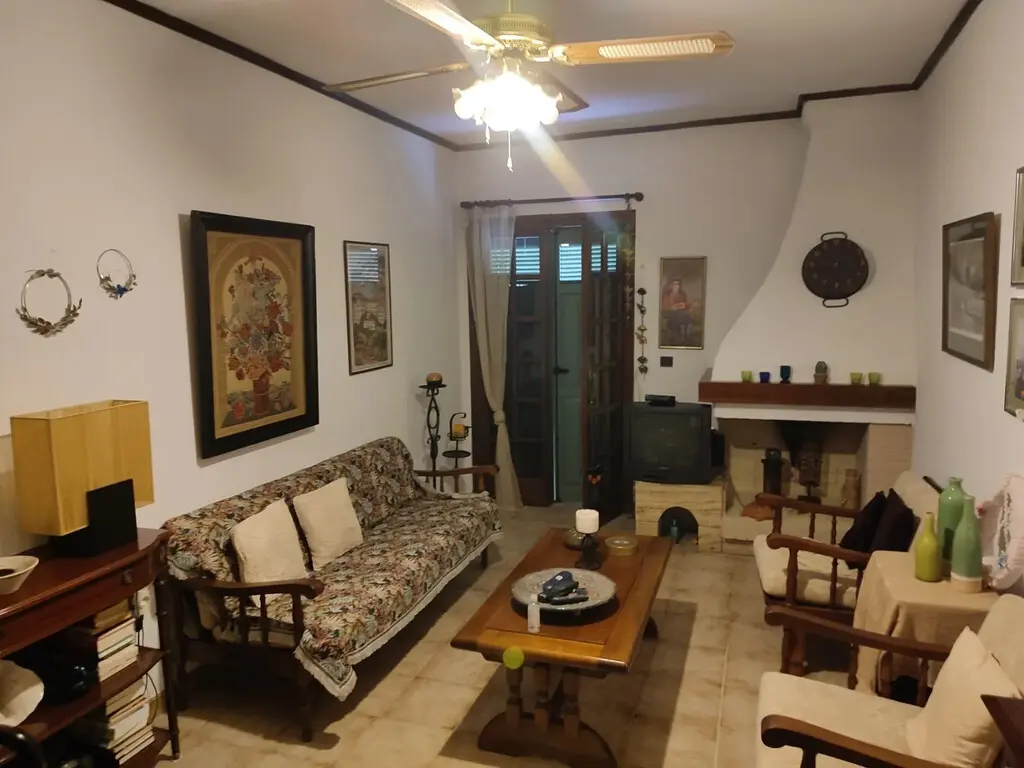 Detached House Of 130 M² In Central Greece