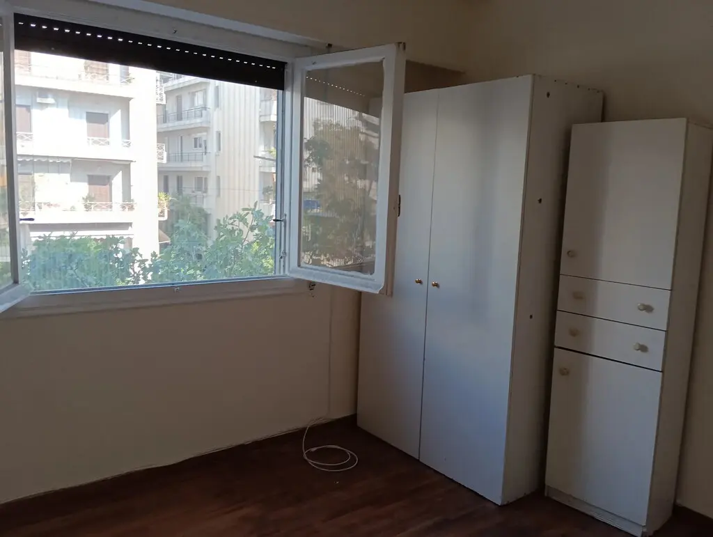 Flat Of 87 M² In Athens