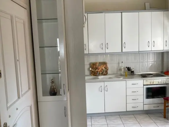 2-bedroom Flat In Neapoli, Greece (92 M²)