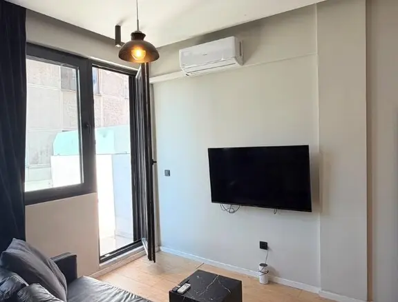 1-bedroom Flat In Center Of Thessaloniki, Greece (51 M²)