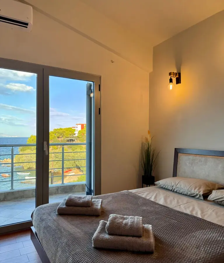 Maisonette Of 200 M² In Peloponnese