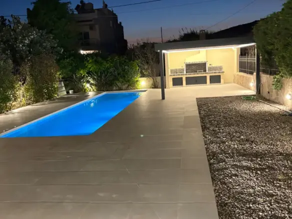 Villa In Kalivia Thorikou, Greece (340 M²)