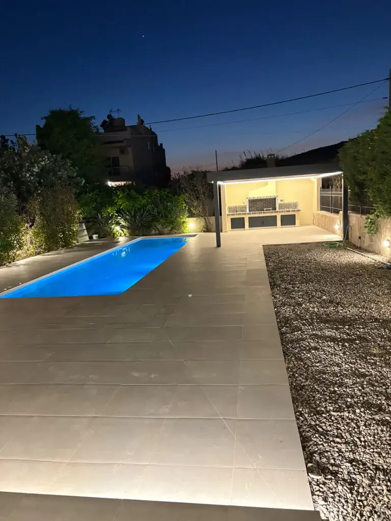 Villa Of 340 M² In Attica