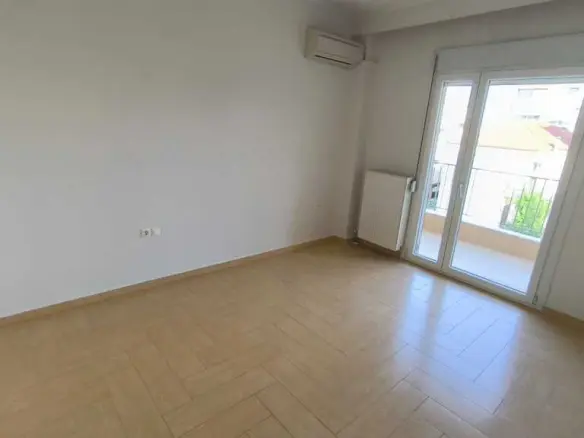 3-bedroom Flat In Katerini, Greece (140 M²)