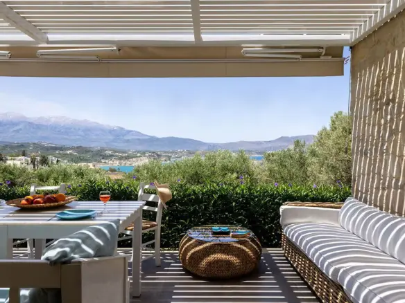 5-bedroom Villa In Vamos, Greece (372 M²)