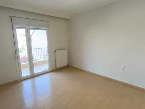 3-bedroom Flat In Katerini, Greece (140 M²)