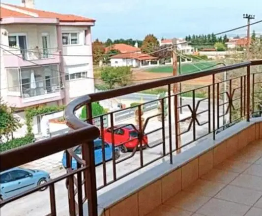 4-bedroom Maisonette In Thermi, Greece (204 M²)