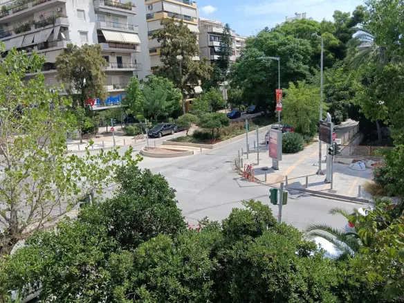 Flat Of 87 M² In Athens
