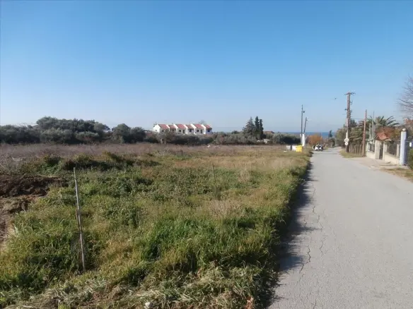 Land Of 2407 M² In Chalkidiki