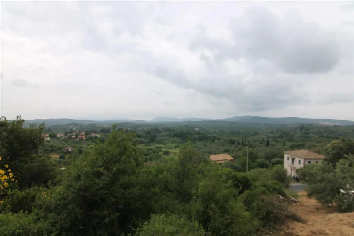 Land Of 3700 M² In Corfu