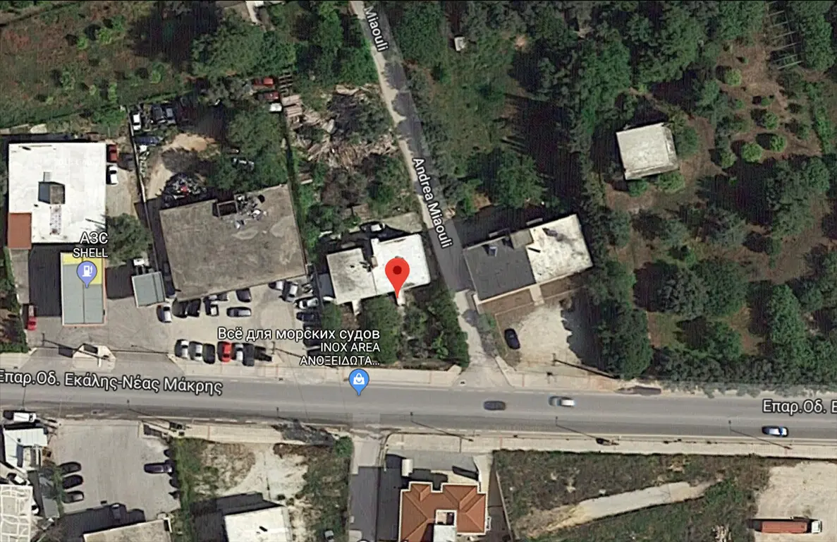 Land Of 1273 M² In Attica