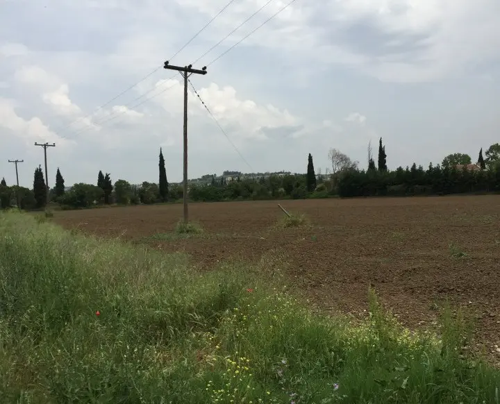 Land Of 11000 M² In The Suburbs Of Thessaloniki