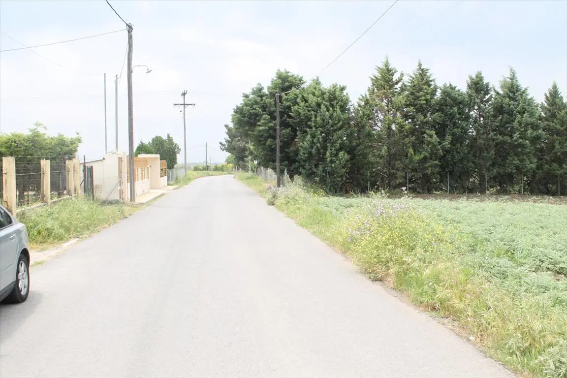 Land Of 4200 M² In The Suburbs Of Thessaloniki