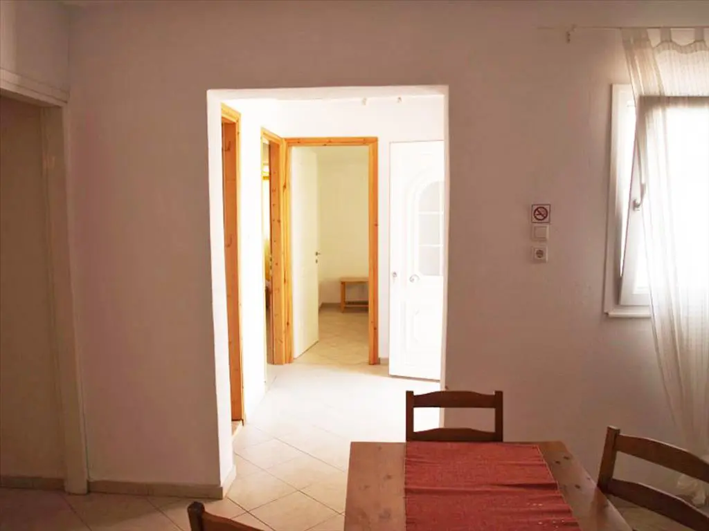 Detached House Of 360 M² In Olympic Coast