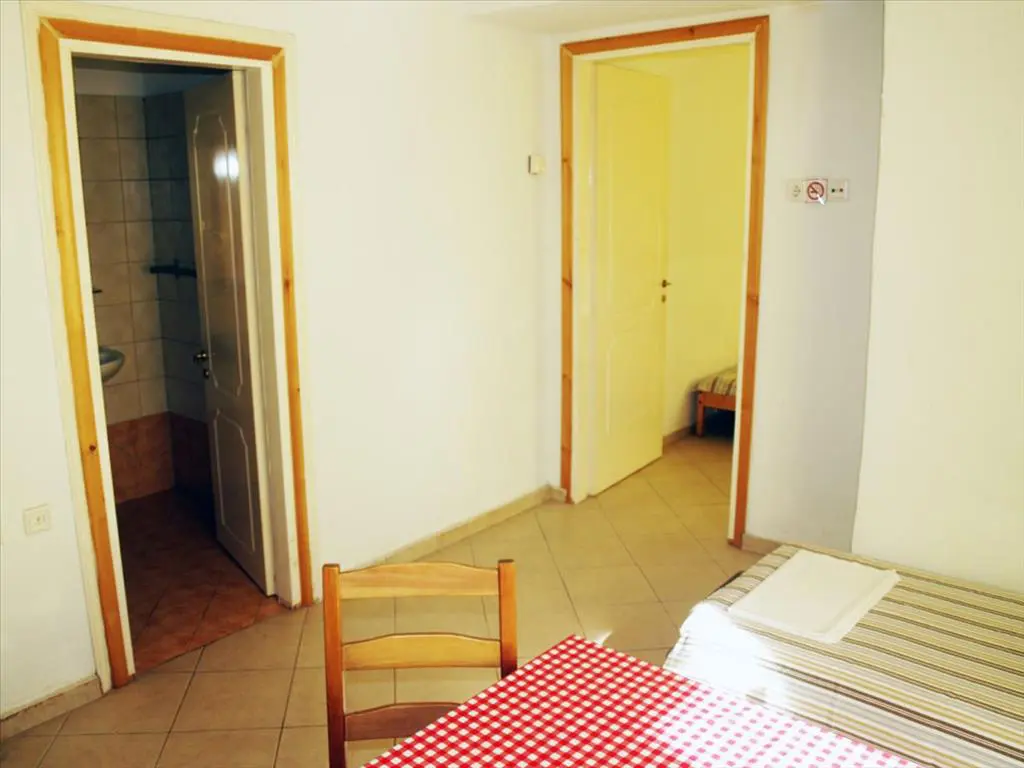 Detached House Of 360 M² In Olympic Coast