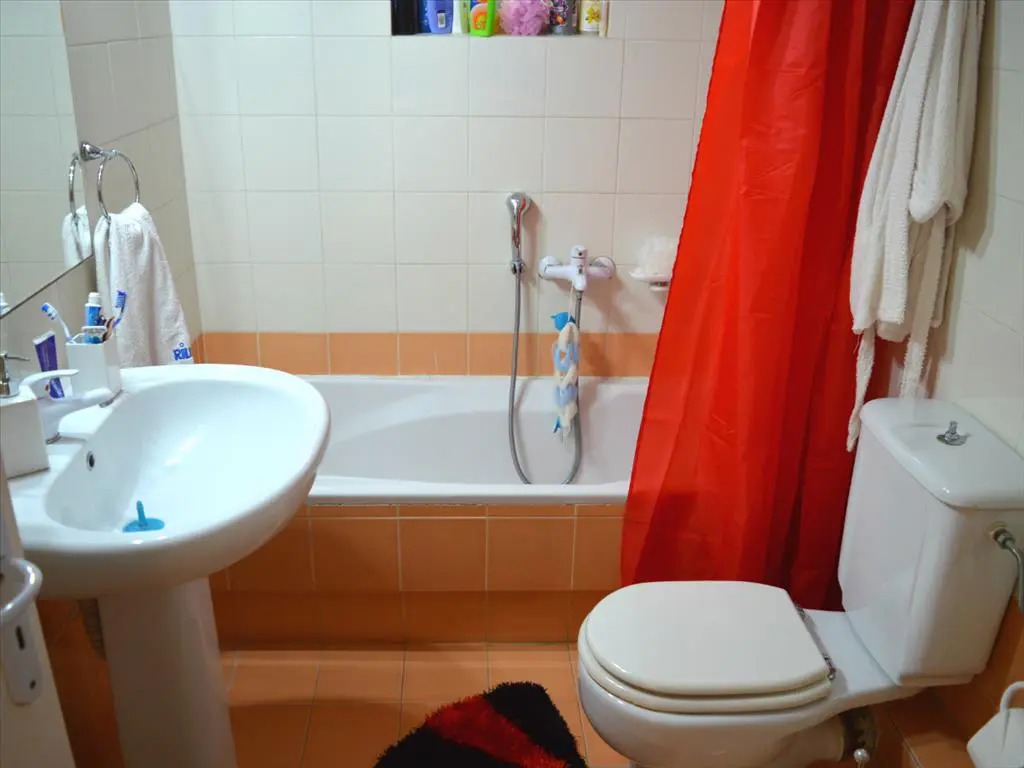 Flat Of 76 M² In Attica