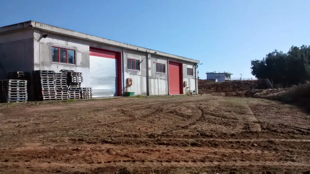 Building Of 1200 M² In Thessaloniki