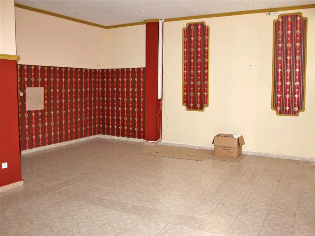 Commercial Property Of 80 M² On The Olympic Coast