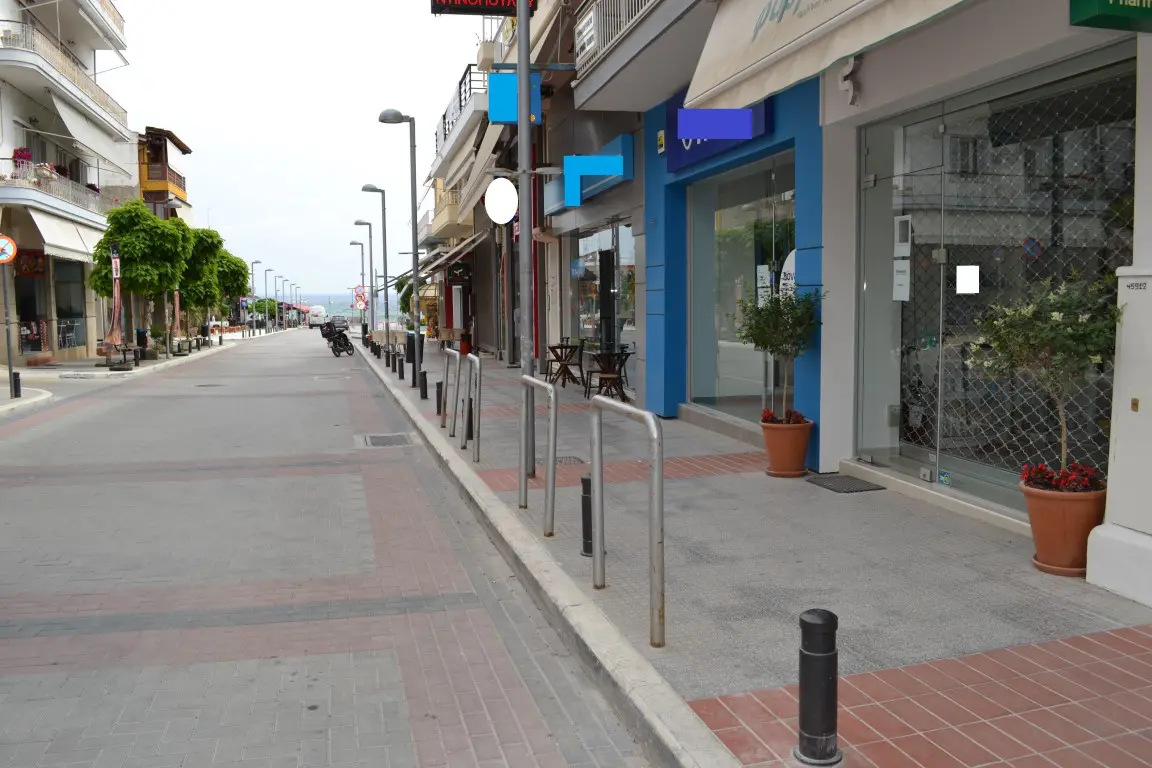 Business Of 70 M² With Commercial Use In Chalkidiki