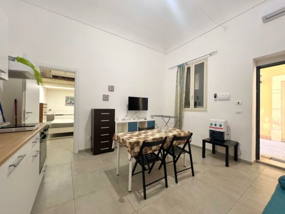 House Of 150 M² With Garden In Siracusa