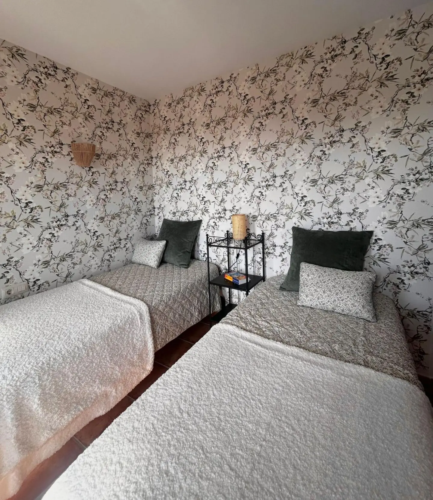 2-bedroom Apartment In Torrevieja, Spain (156 M²)