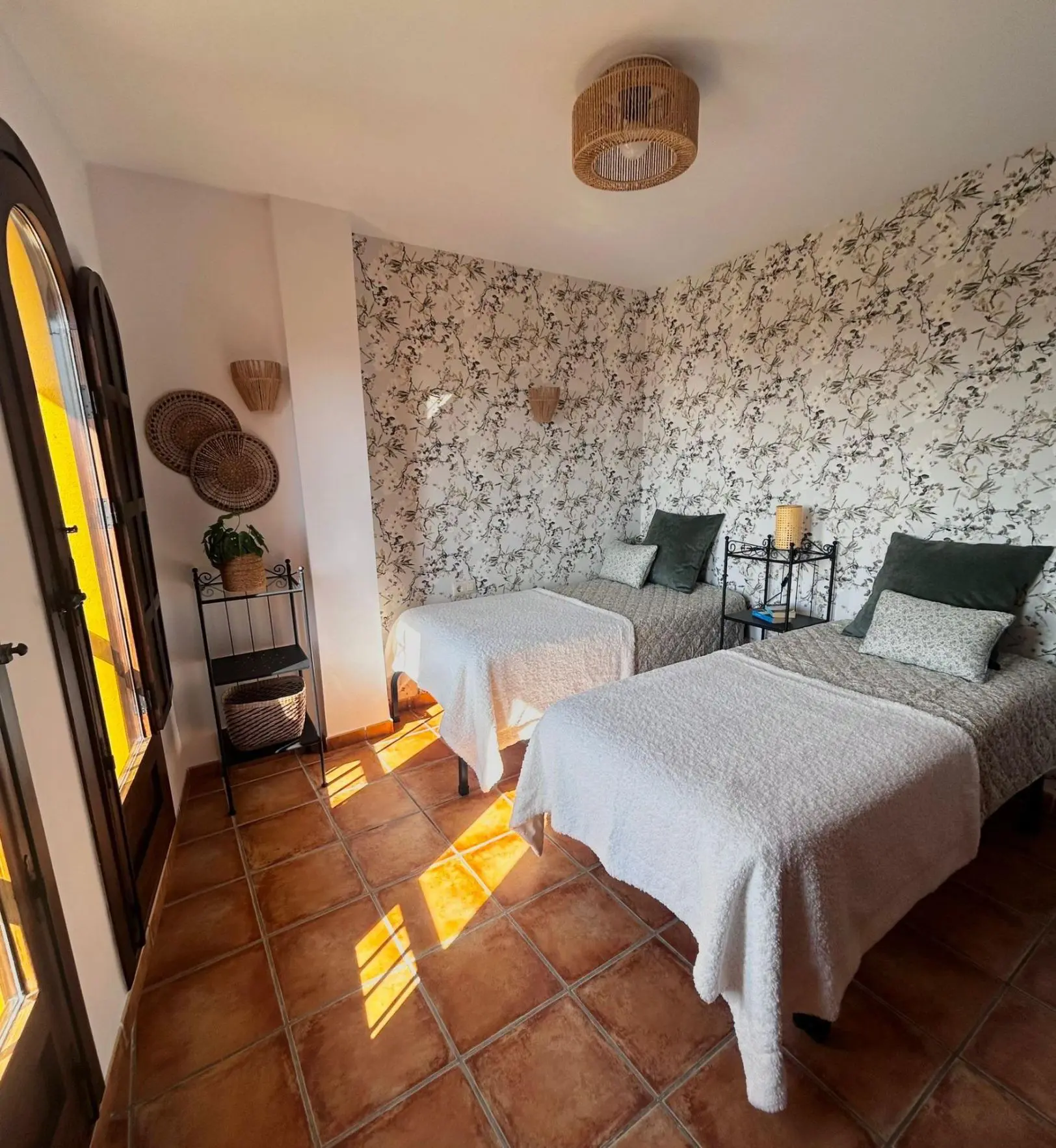 2-bedroom Apartment In Torrevieja, Spain (156 M²)