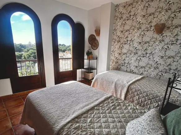2-bedroom Apartment In Torrevieja, Spain (156 M²)