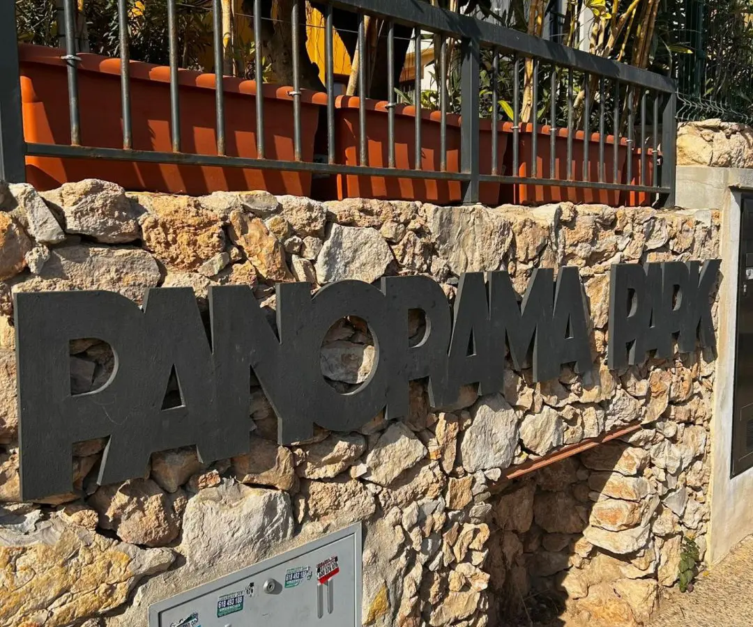 2-bedroom Apartment In Torrevieja, Spain (156 M²)