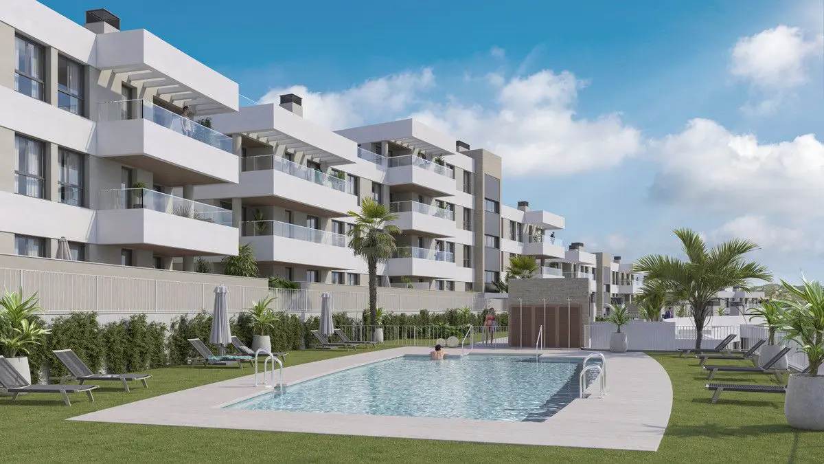 Apartment Of 80 M² In Estepona, Spain