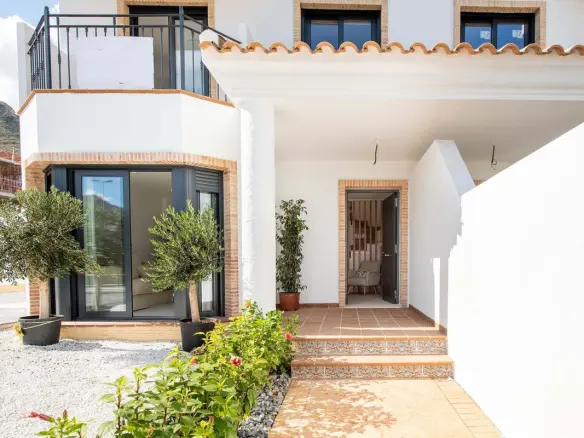 Villa Of 78 M² In Cox, Spain
