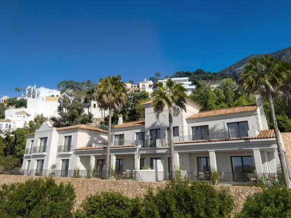 Villa Of 278 M² In Istan, Spain