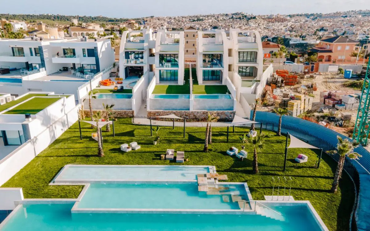 Apartment Of 240 M² In Rojales, Spain