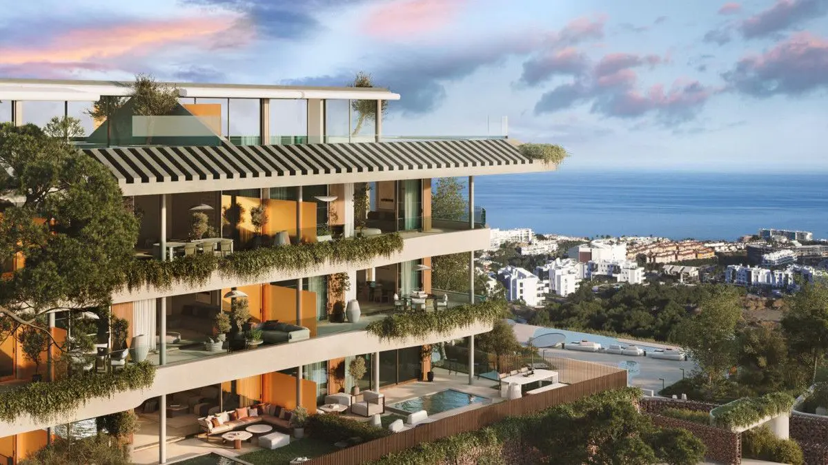 Apartment Of 117 M² With Sea Views In Fuengirola