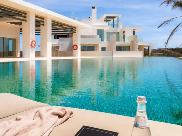 Apartment Of 288 M² In Marbella, Spain