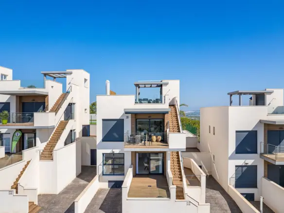 Villa Of 92 M² In San Miguel De Salinas, Spain