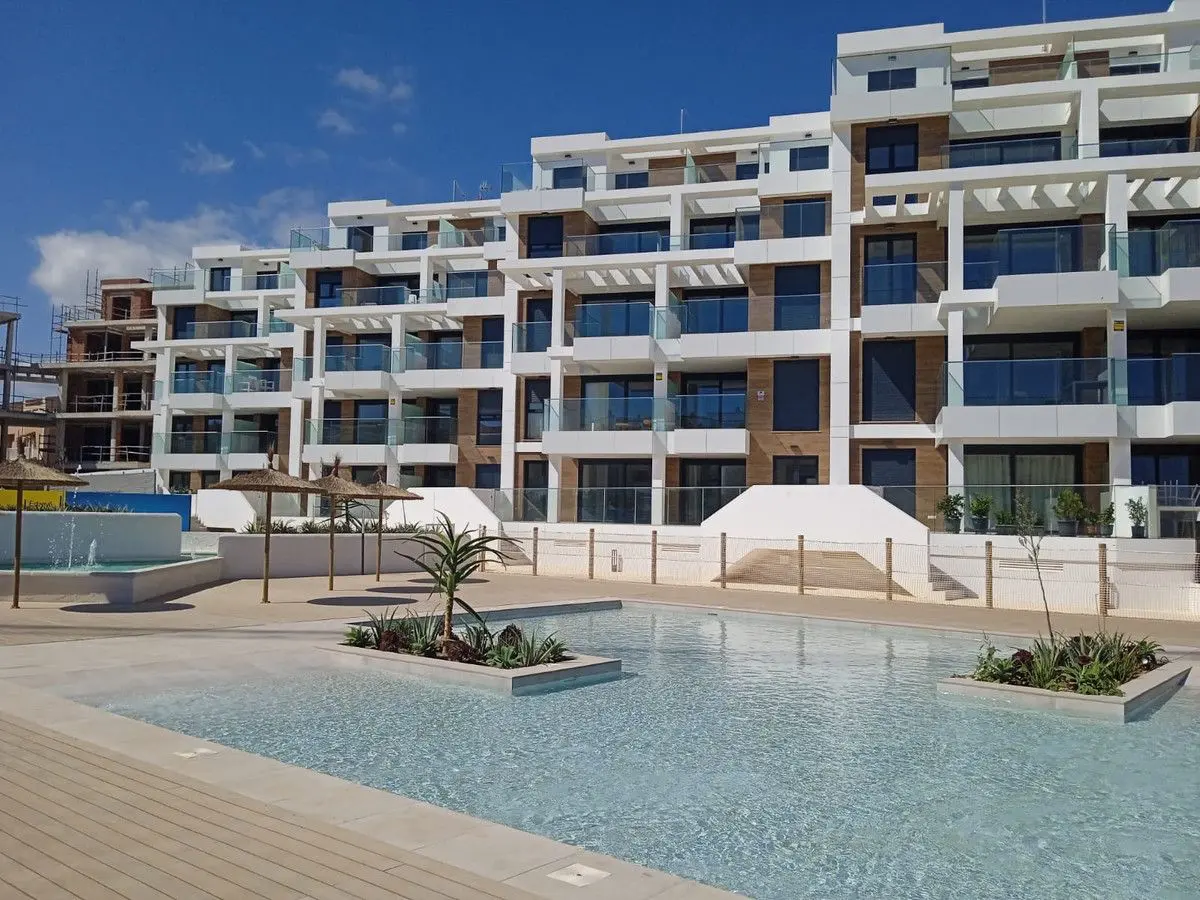 Apartment Of 85 M² In Denia, Spain