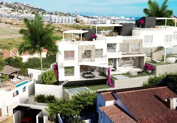 Villa Of 233 M² In Fuengirola, Spain
